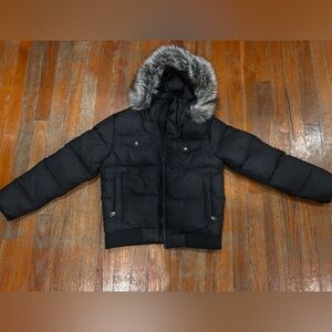 Girls’ North Face Gotham Down Bomber! Size medium (10/12) brand new.